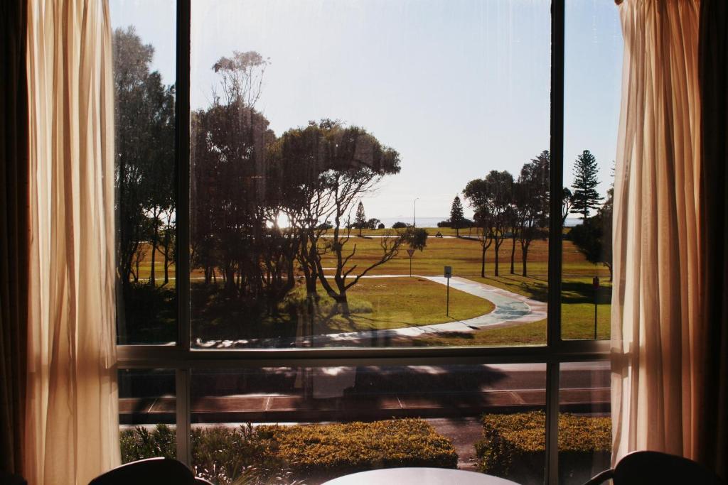 Beach Park Motel Wollongong Room photo